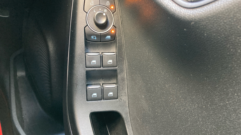 Ford Puma 1.0 EcoBoost Hybrid mHEV ST-Line 5dr Petrol Hatchback